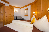 Dreibettzimmer im Appartement II